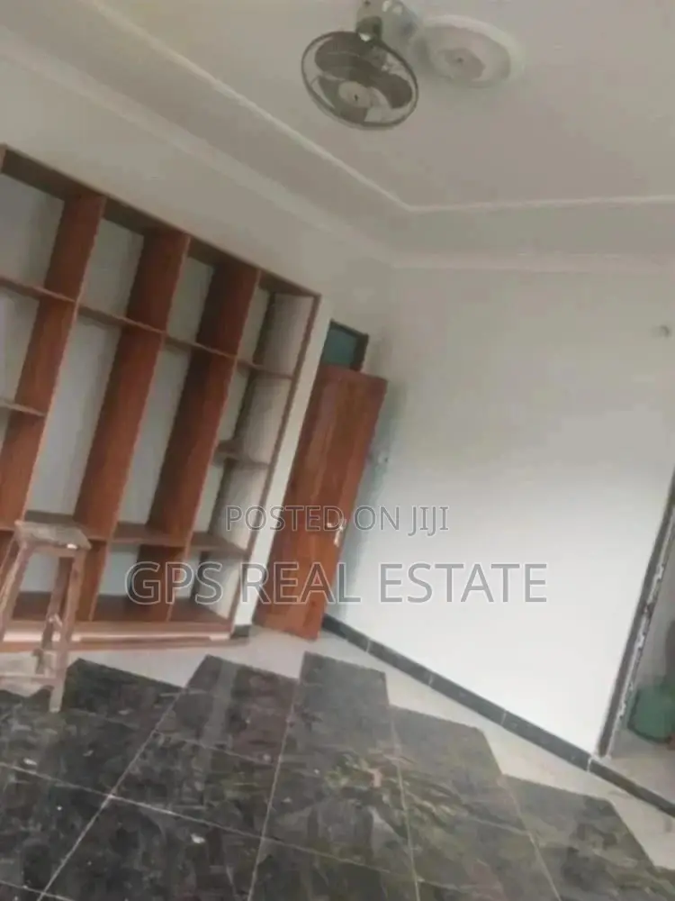 3bdrm House in Evans Mansah, Goba for Sale