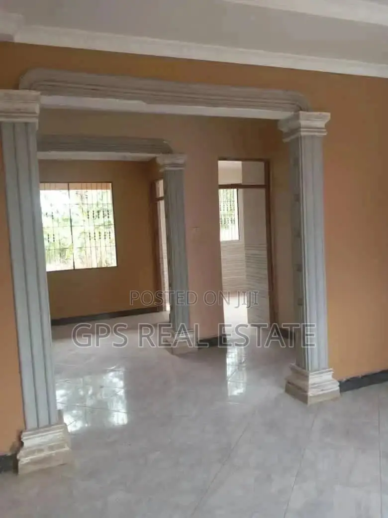 3bdrm House in Evans Mansah, Goba for Sale