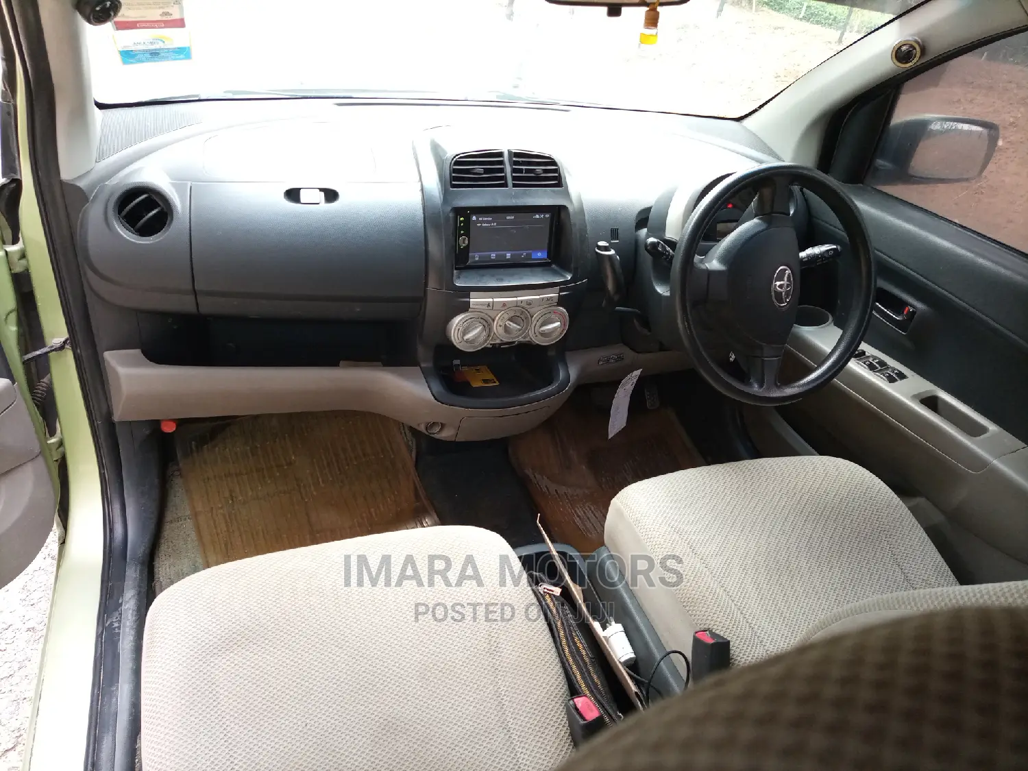 Toyota Passo 2004 Green