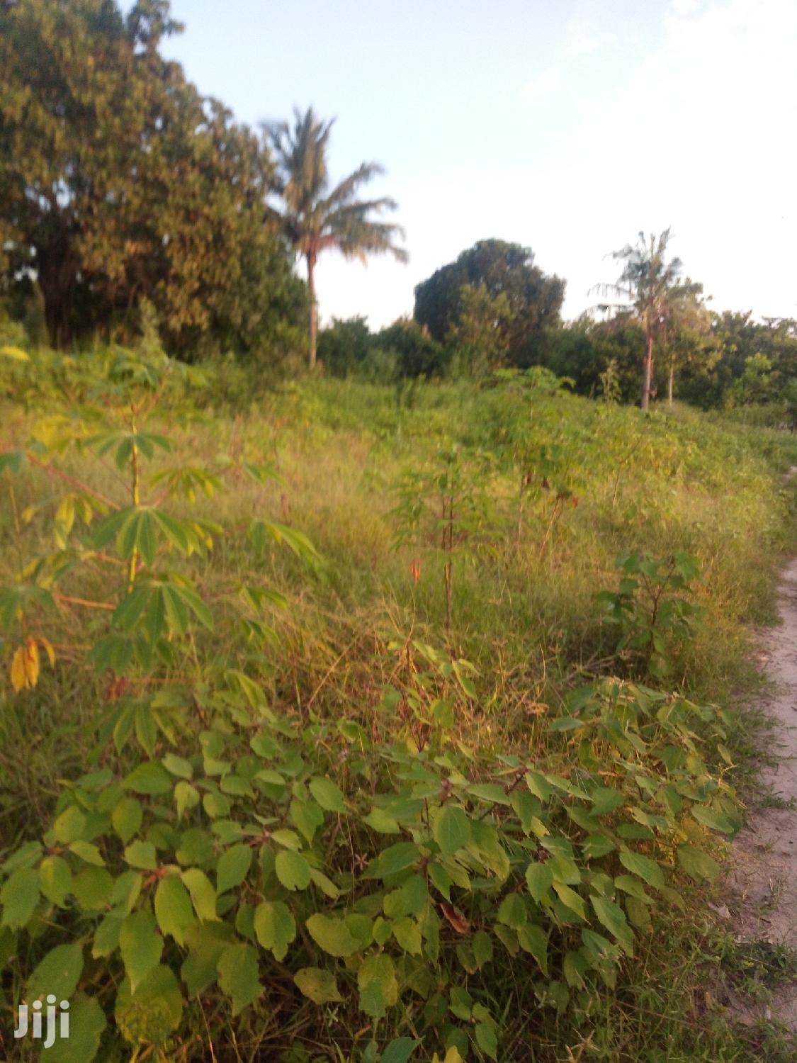 Kiwanja Kinauzwa Bei Chee