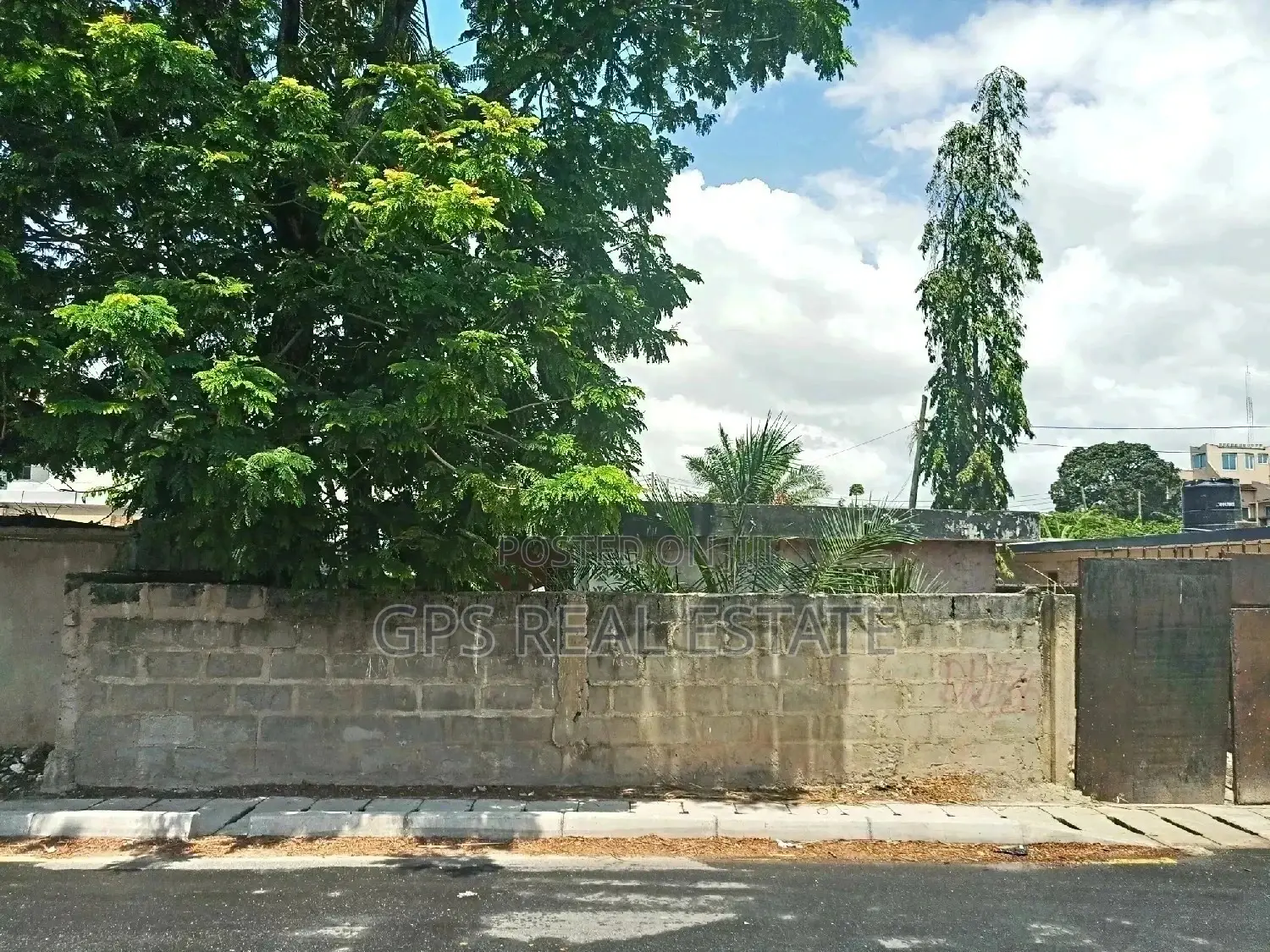 Plot for Sale at Kinondoni Block 41