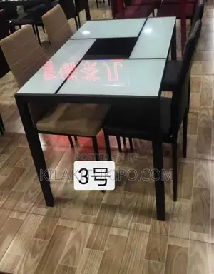 Top Glass New Designe Dinning Table