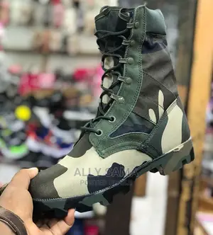Combati Kasulu Boot
