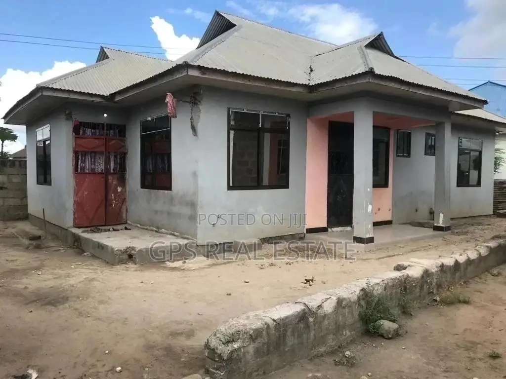 3bdrm House in Evans Mansah, Temeke for Sale