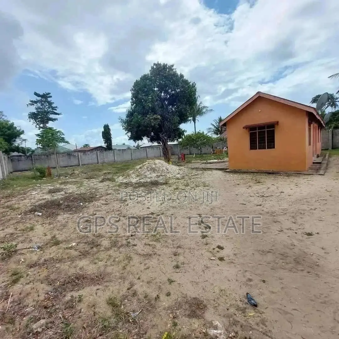 The Plot for Sale at Kisiwani Kigamboni