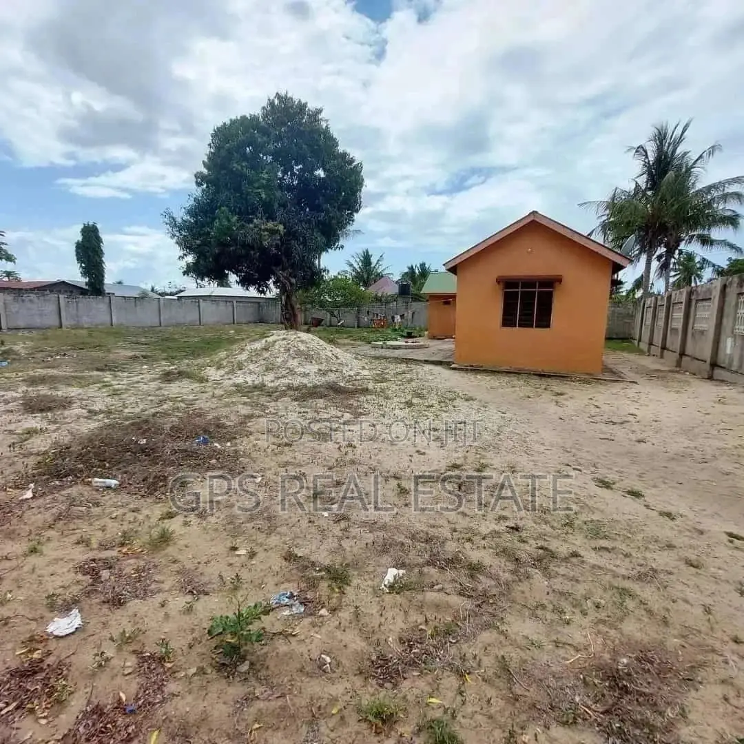 The Plot for Sale at Kisiwani Kigamboni