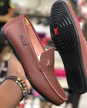 Men's Casual Shoes