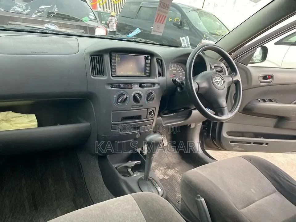 Toyota Succeed 2008 Black
