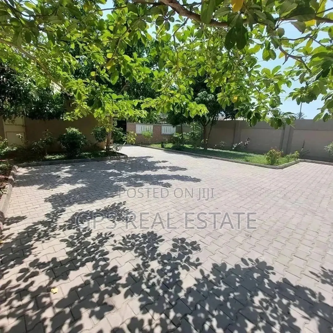 3bdrm House in Enzo Mansa, Kigamboni for Sale