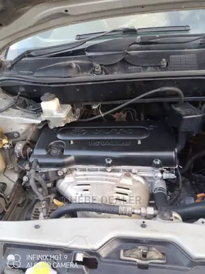 Toyota Harrier 2004 2.4 Silver