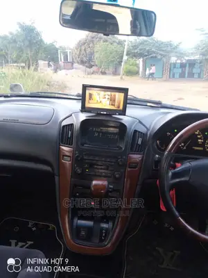Toyota Harrier 2004 2.4 Silver