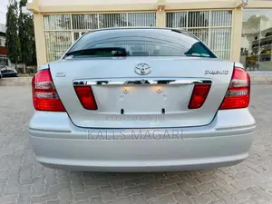 Toyota Premio 2006 Silver