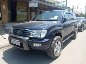 Toyota Land Cruiser 2005 Black