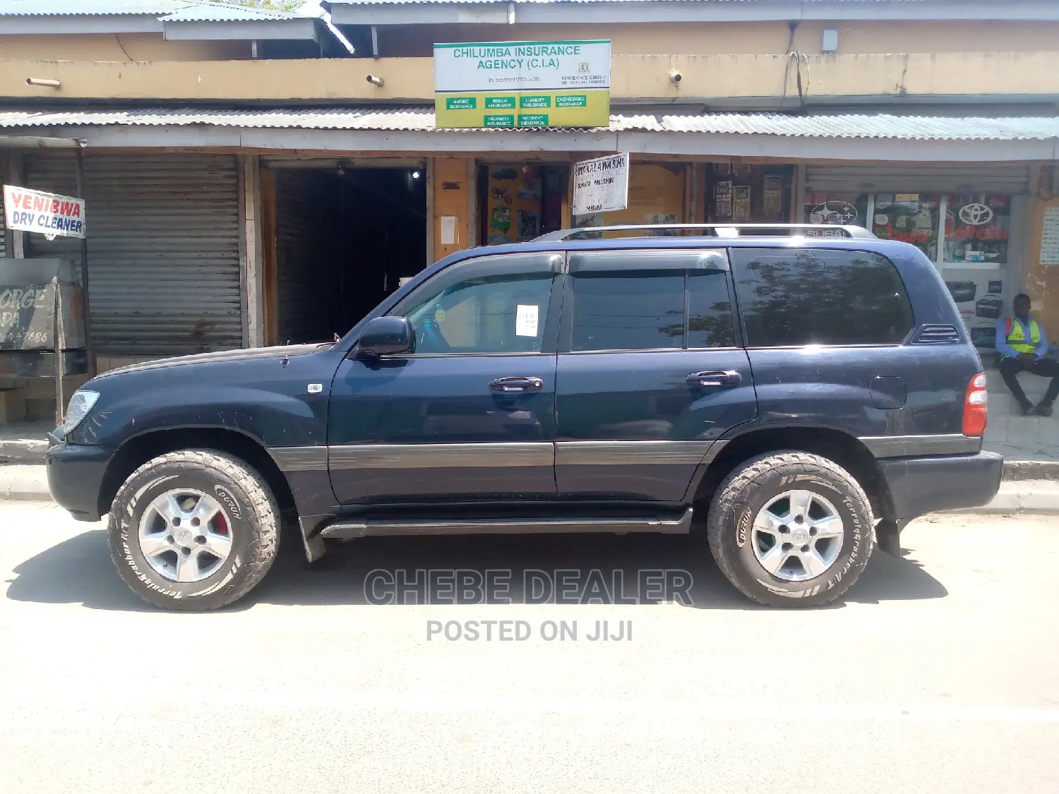 Toyota Land Cruiser 2005 Black