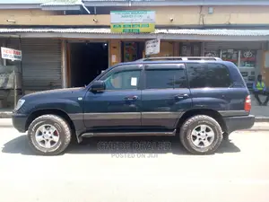 Toyota Land Cruiser 2005 Black
