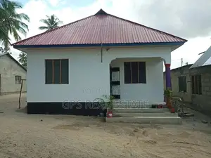 5bdrm House in Evans Mansa, Ilala for Sale