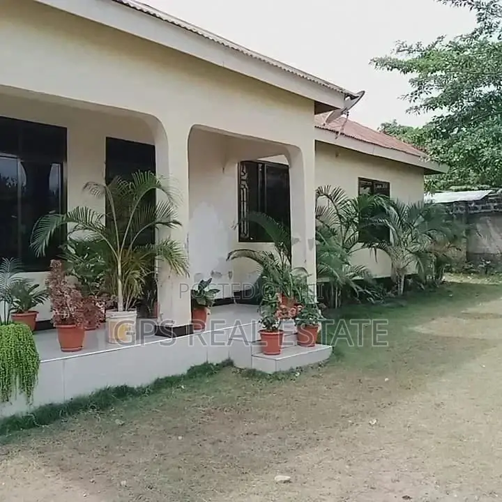 3bdrm House in Evans Mansa, Kinondoni for Sale