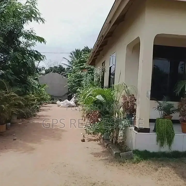 3bdrm House in Evans Mansa, Kinondoni for Sale