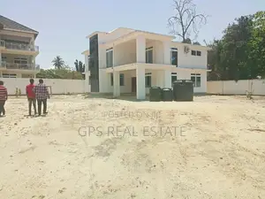 5bdrm Mansion in Evans Mansa, Kinondoni for Sale