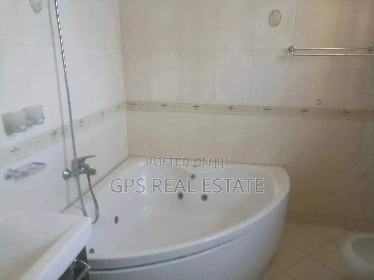 5bdrm Mansion in Evans Mansa, Kinondoni for Sale