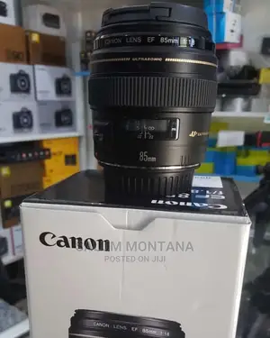 Canon Lens 85mm F 1.8