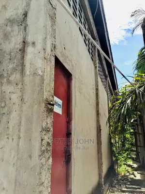 Godown Na Office Zake Linapangishwa