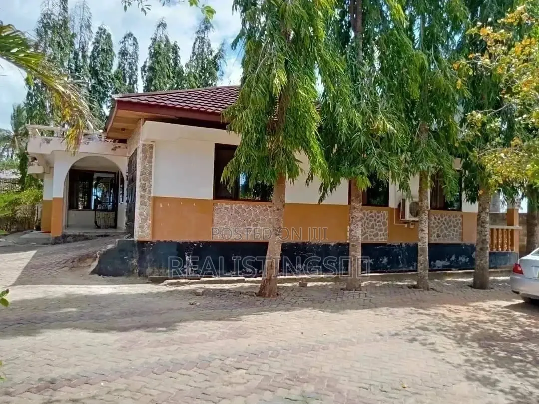 4bdrm House in Kimara for Sale