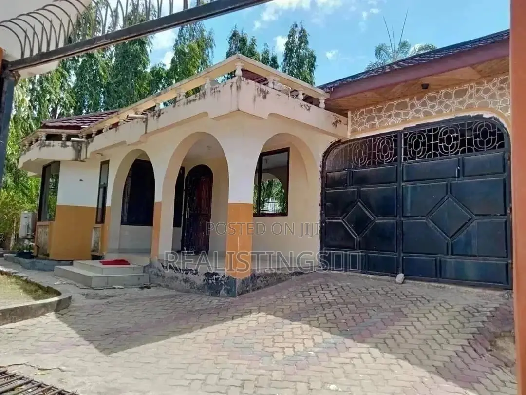 4bdrm House in Kimara for Sale