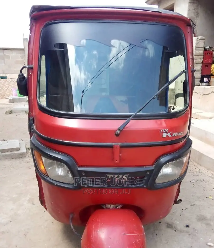 TVS Apache 180 RTR 2019 Orange