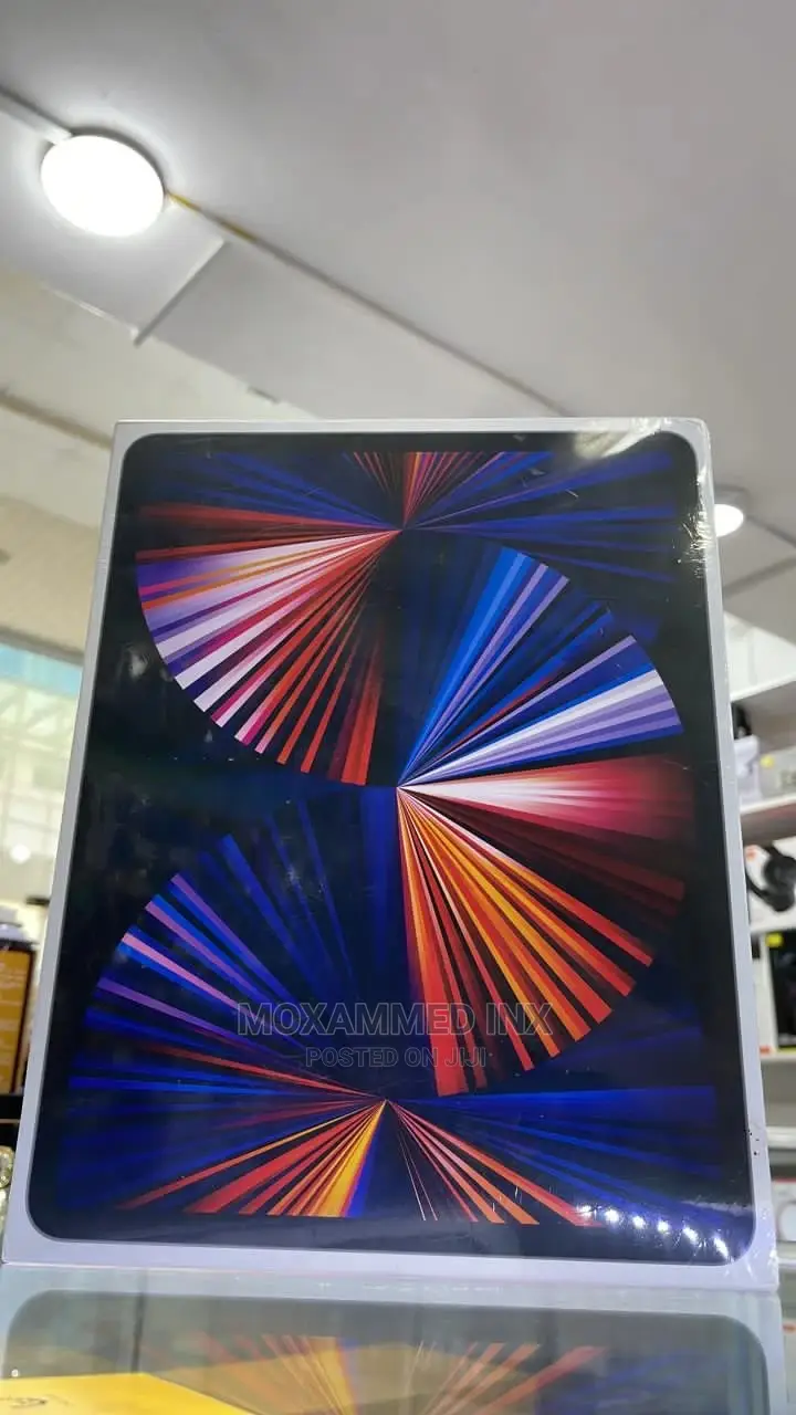 New Apple iPad Pro 12.9 (2021) 256 GB Black