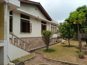 6bdrm House in Regent Estate, Mikocheni for sale