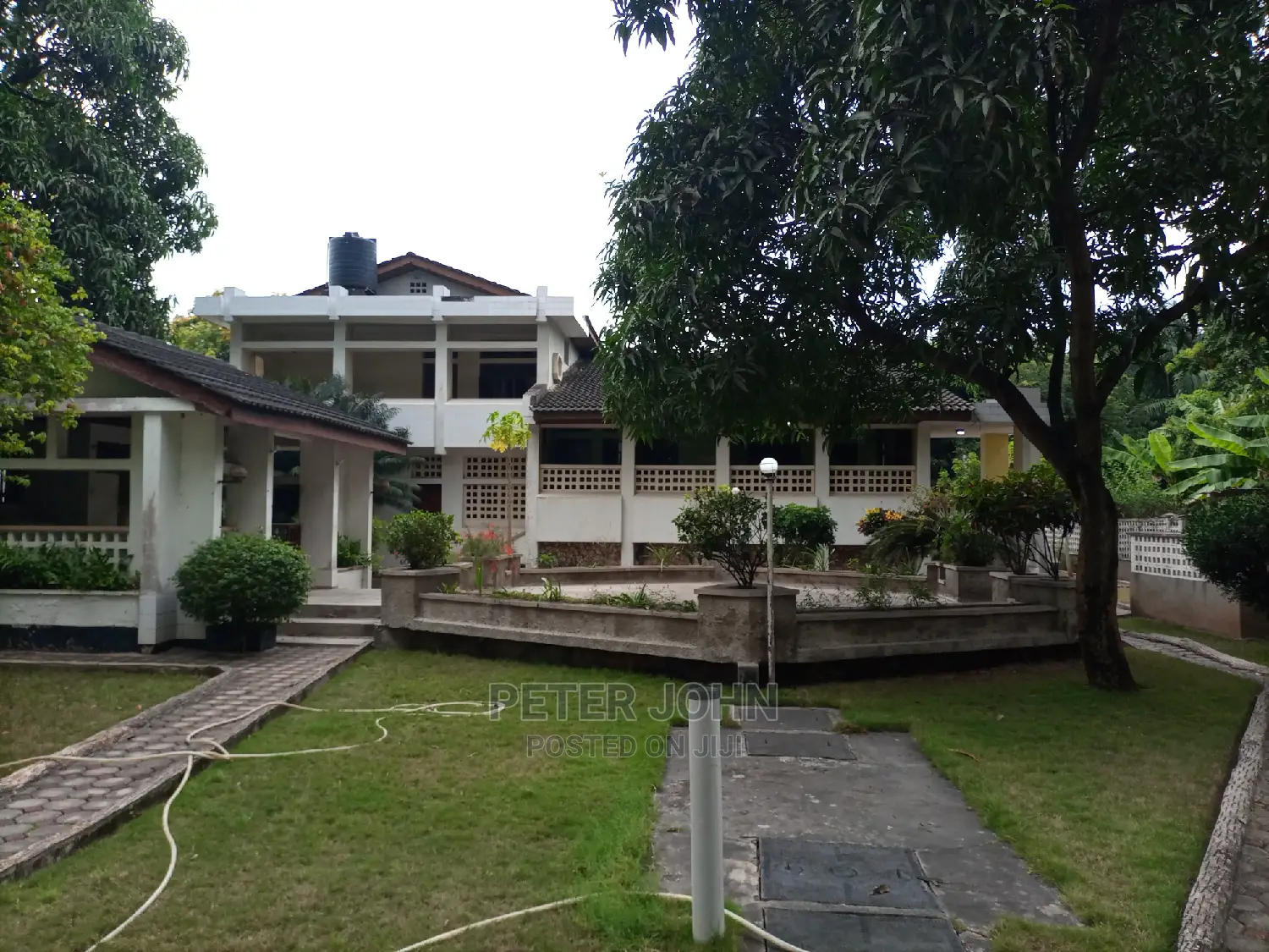 6bdrm House in Regent Estate, Mikocheni for sale