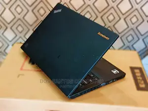 Laptop Lenovo ThinkPad X240 4GB Intel Core I5 HDD 500GB
