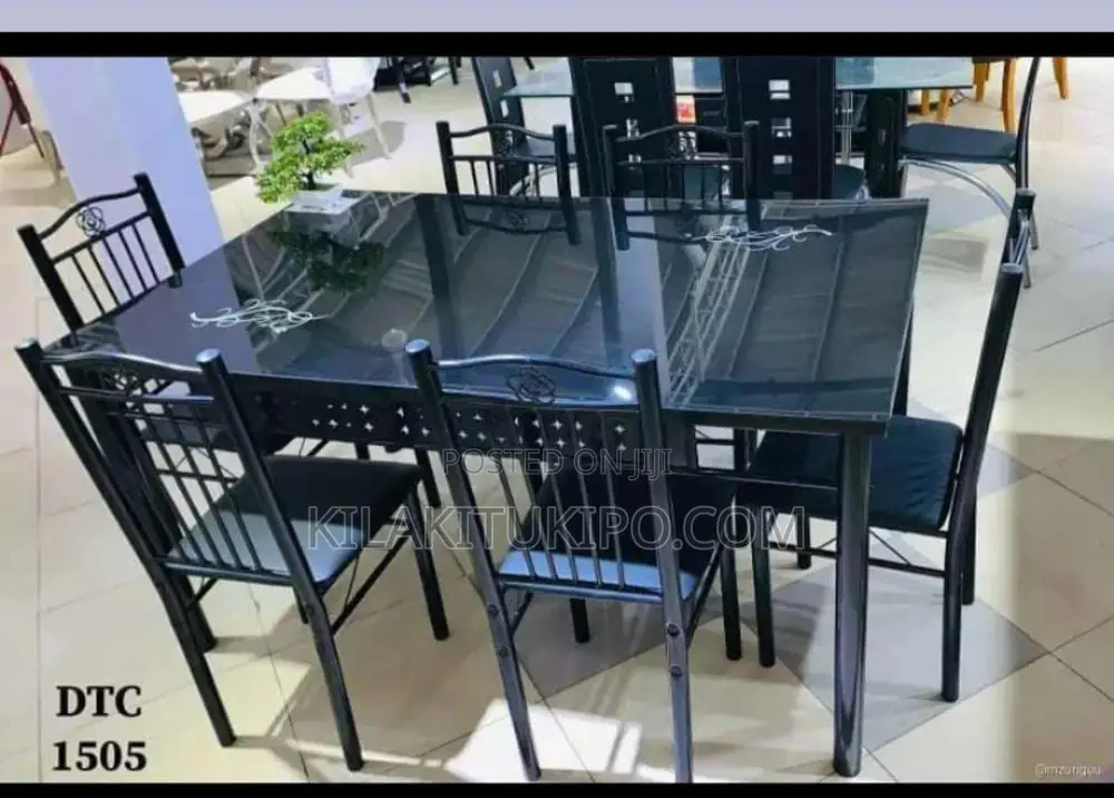 Dining Table With ,6 Chairs