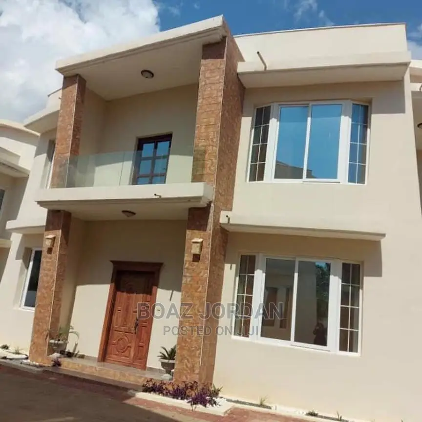 Furnished 4bdrm Villa in Boaz Mwakyembe, Mbezi for Sale