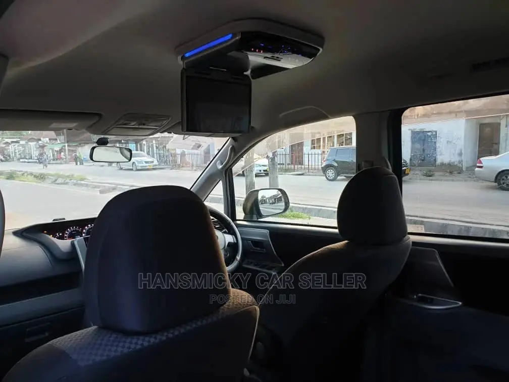 Toyota Noah 2008 Black