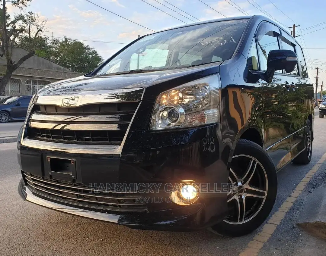 Toyota Noah 2008 Black