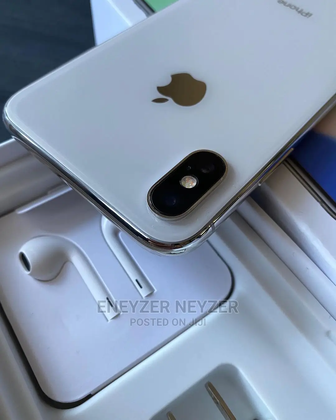 New Apple iPhone X 256 GB White
