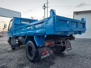 Mitsubishi Canter 1998 Blue
