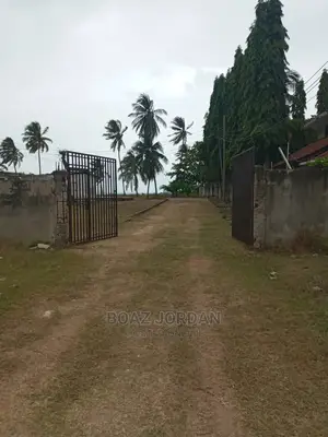 Kawe Beach Plot Inauzwa Plot Size 11350 Sqm
