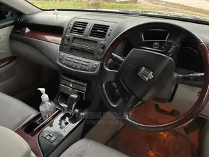 Toyota Crown 2009 Black