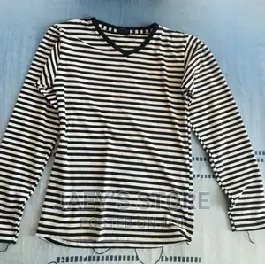 Black and Wite Lined Long Sleeve T Shirt