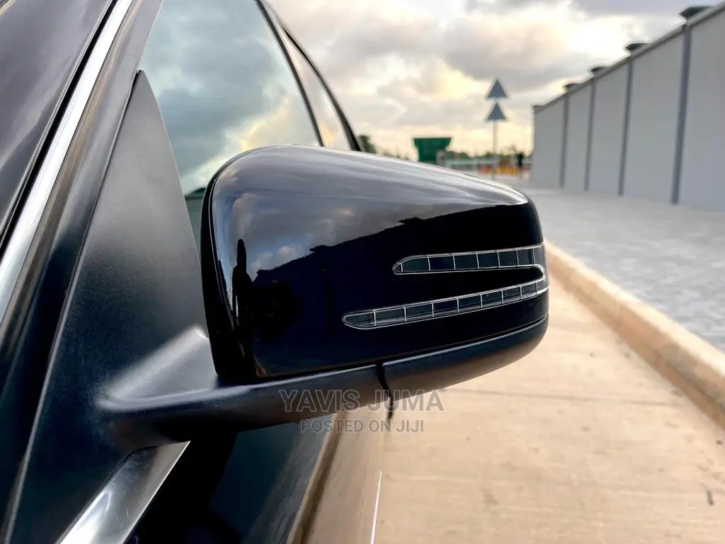 Mercedes-Benz C-Class 2010 Black