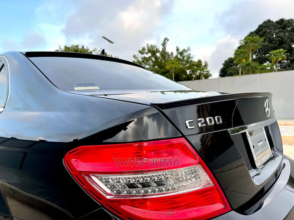 Mercedes-Benz C-Class 2010 Black