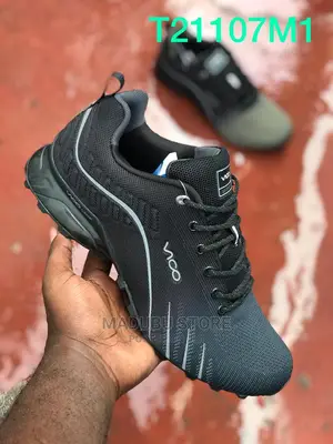 Men's Sneakers