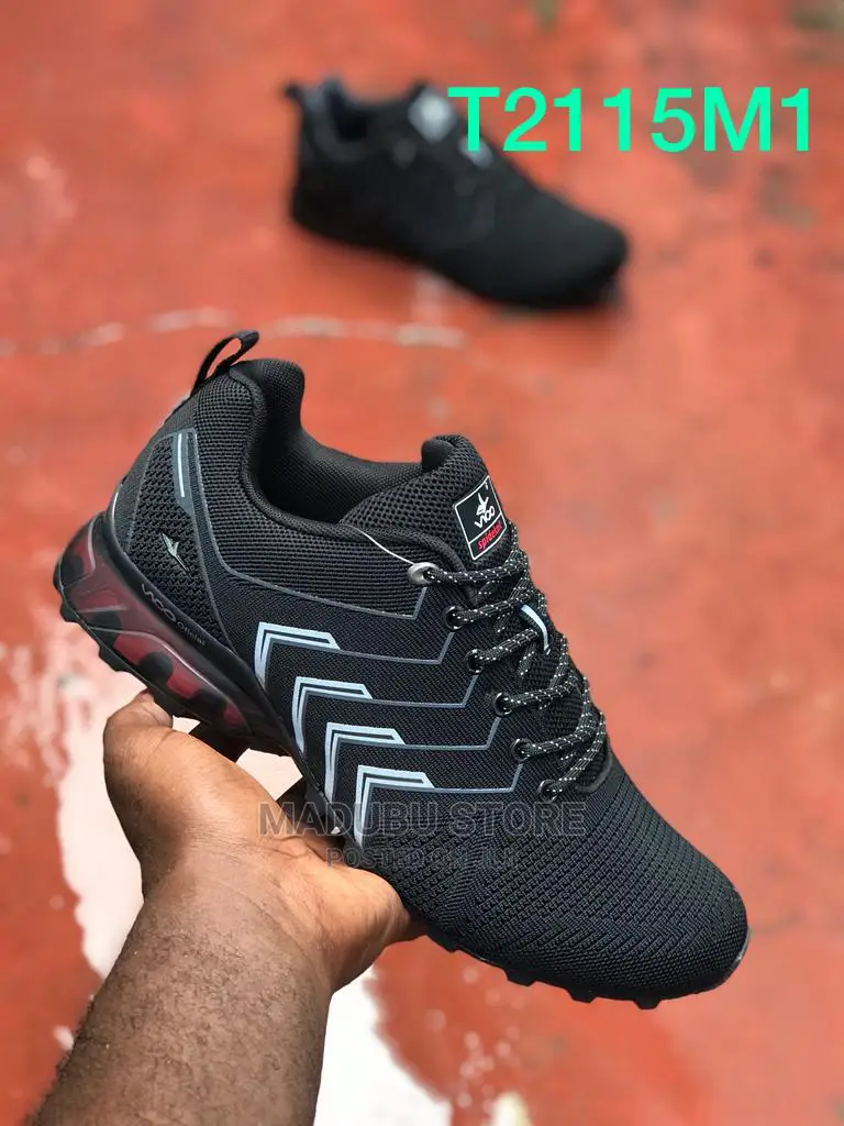 Men's Sneakers