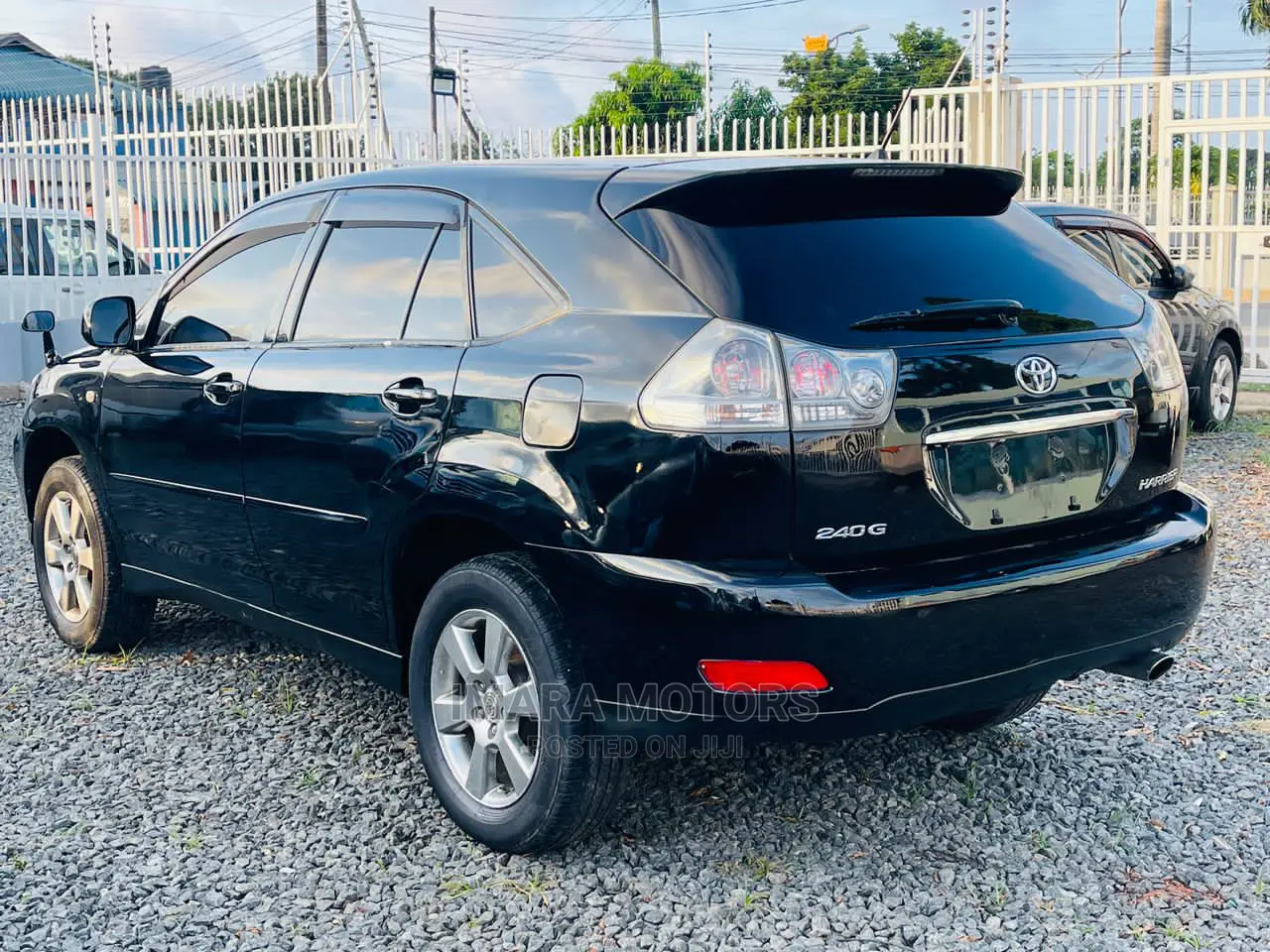 Toyota Harrier 2005 Black