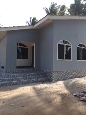4bdrm House in Bahari Beach, Mbezi for Sale