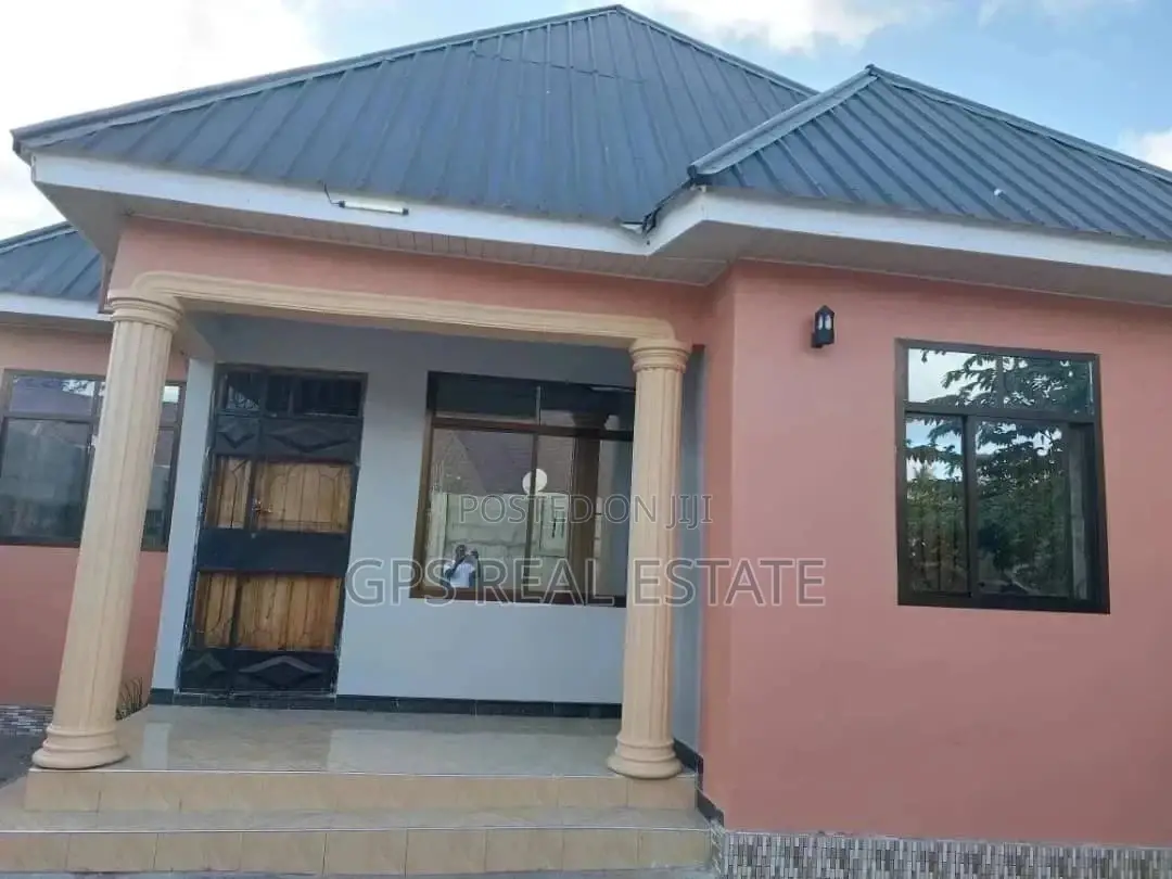 3bdrm House in Peter Slayo, Kigamboni for Sale