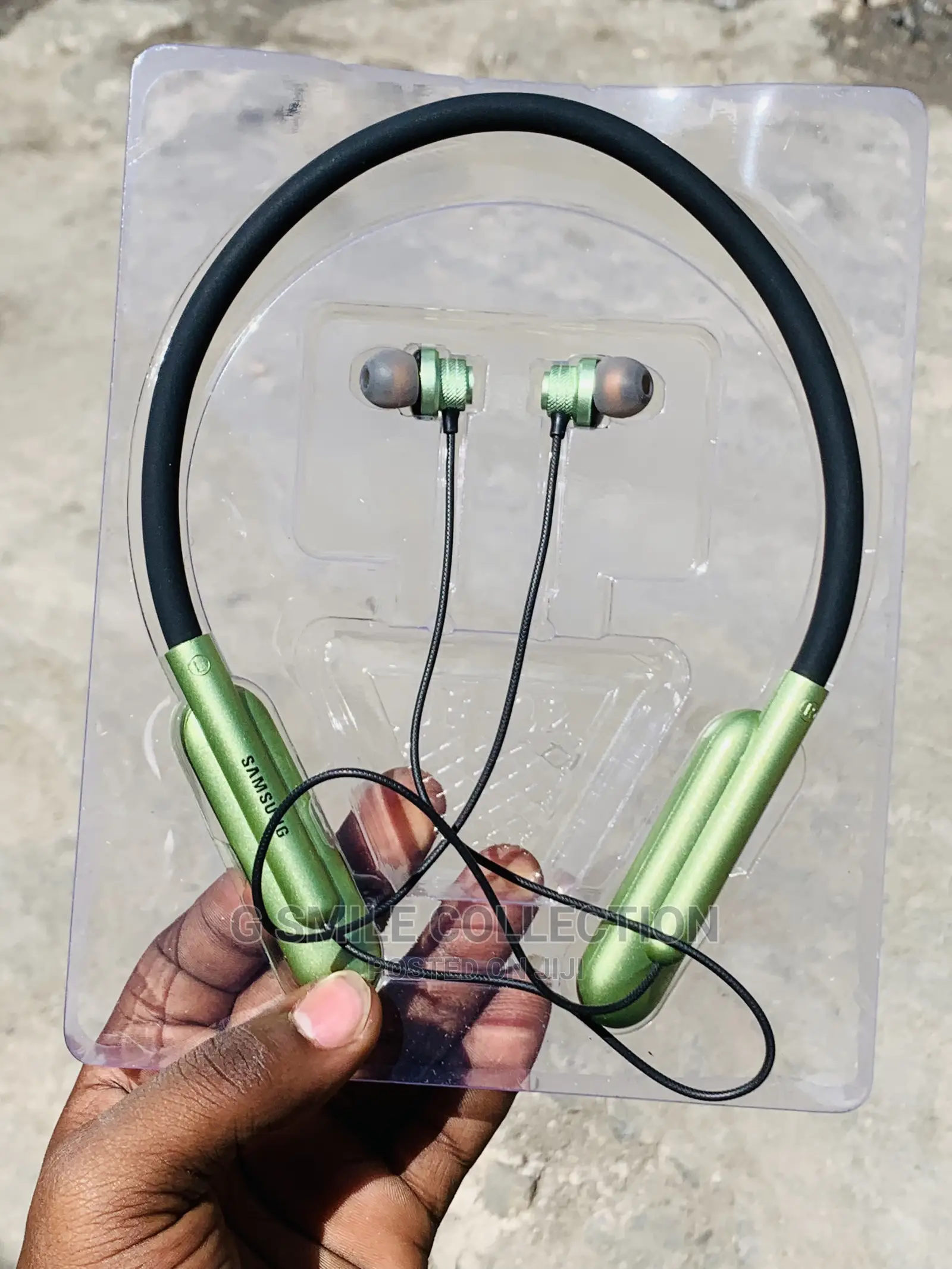 Uflex Neckband